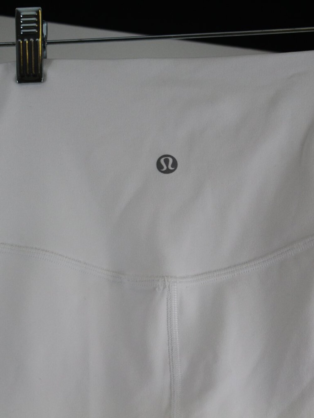 Lululemon Align 6” Shorts White Size 4 High Rise Yoga Biker Shorts